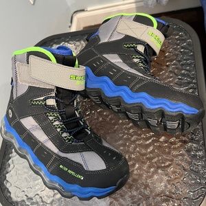 Skechers kids boot